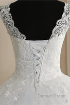 Classic White V neck Sleeveless Ball Gowns Lace Wedding Dresses