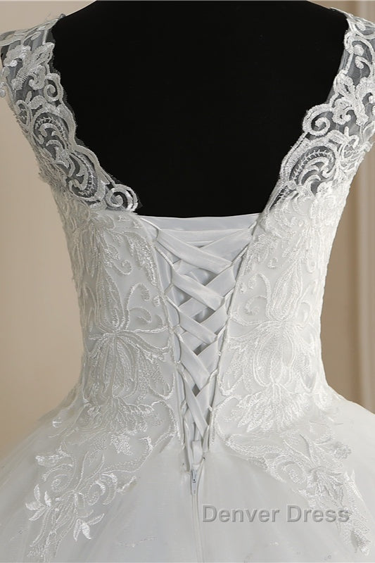 Classic White V neck Sleeveless Ball Gowns Lace Wedding Dresses
