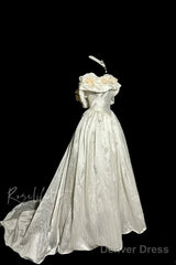 Classy Ball Gown Off The Shoulder Lace Ivory Long Wedding Dress Bridal Dresses