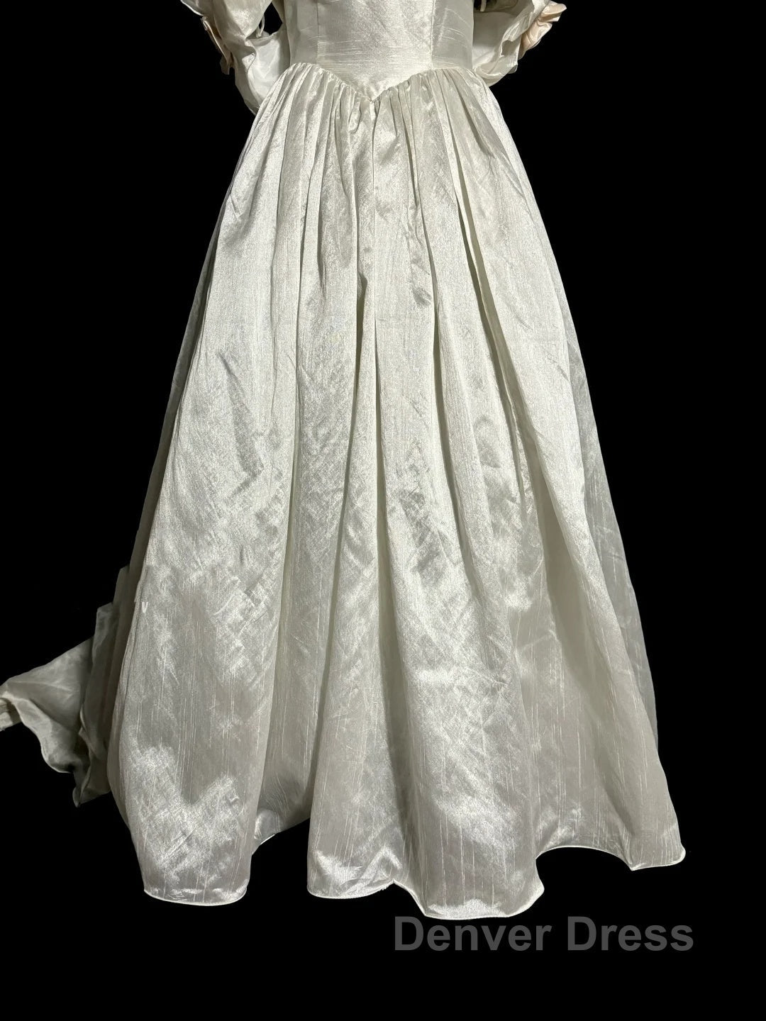 Classy Ball Gowns Off The Shoulder Lace Ivory Long Wedding Dress Bridal Dresses