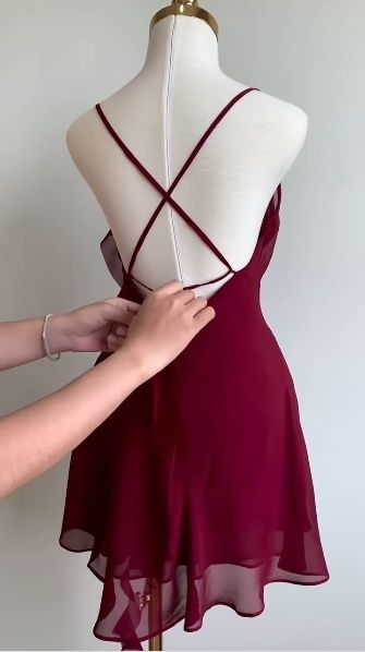 Classy Burgundy Chiffon Cocktail Dress Short Prom Dress Homecoming Dresses