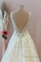Classy Long A-Line Sweetheart Appliques Lace Tulle Backless Wedding Dresses