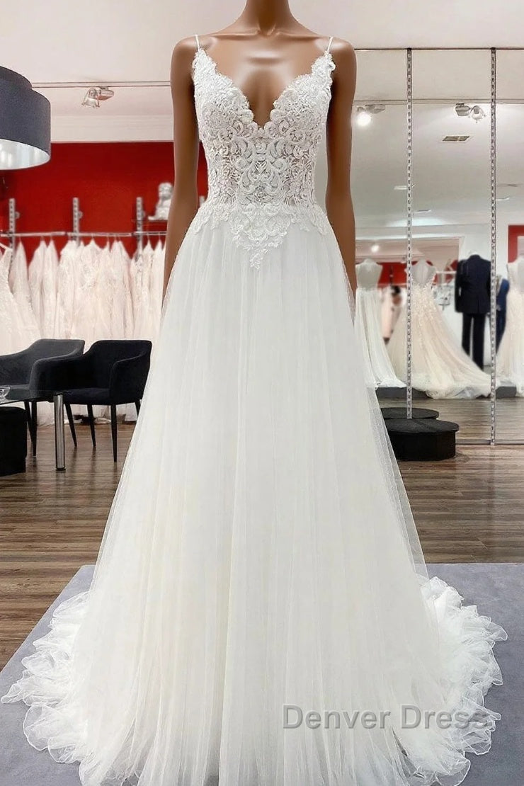Classy Long A-line Tulle V Neck Sleeveless Lace Wedding Dresses Main image