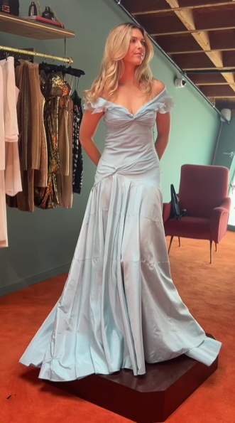 Classy Mermaid Off The Shoulder Light Sky Blue Prom Dress