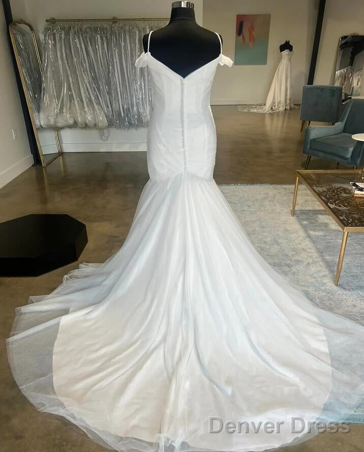 Cold-Shoulder Trumpet Mermaid Wedding Dress Secondary image