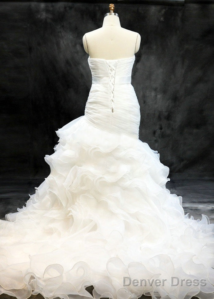 Court Train Sweetheart Sleeveless Wedding Dresses