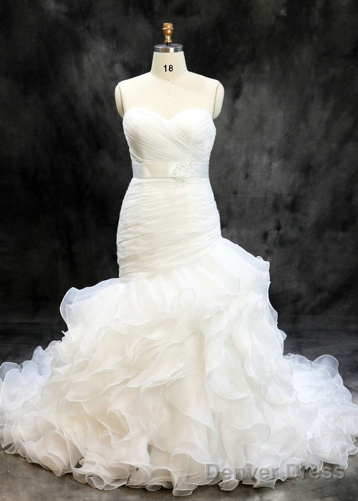 Court Train Sweetheart  Sleeveless Wedding Dresses Main image