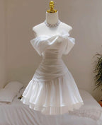 Cute A Line Off The Shoulder White Chiffon Summer Homecoming Dress Hoco Dress Mini 16Th Birthday Outfit Cocktail Dresses