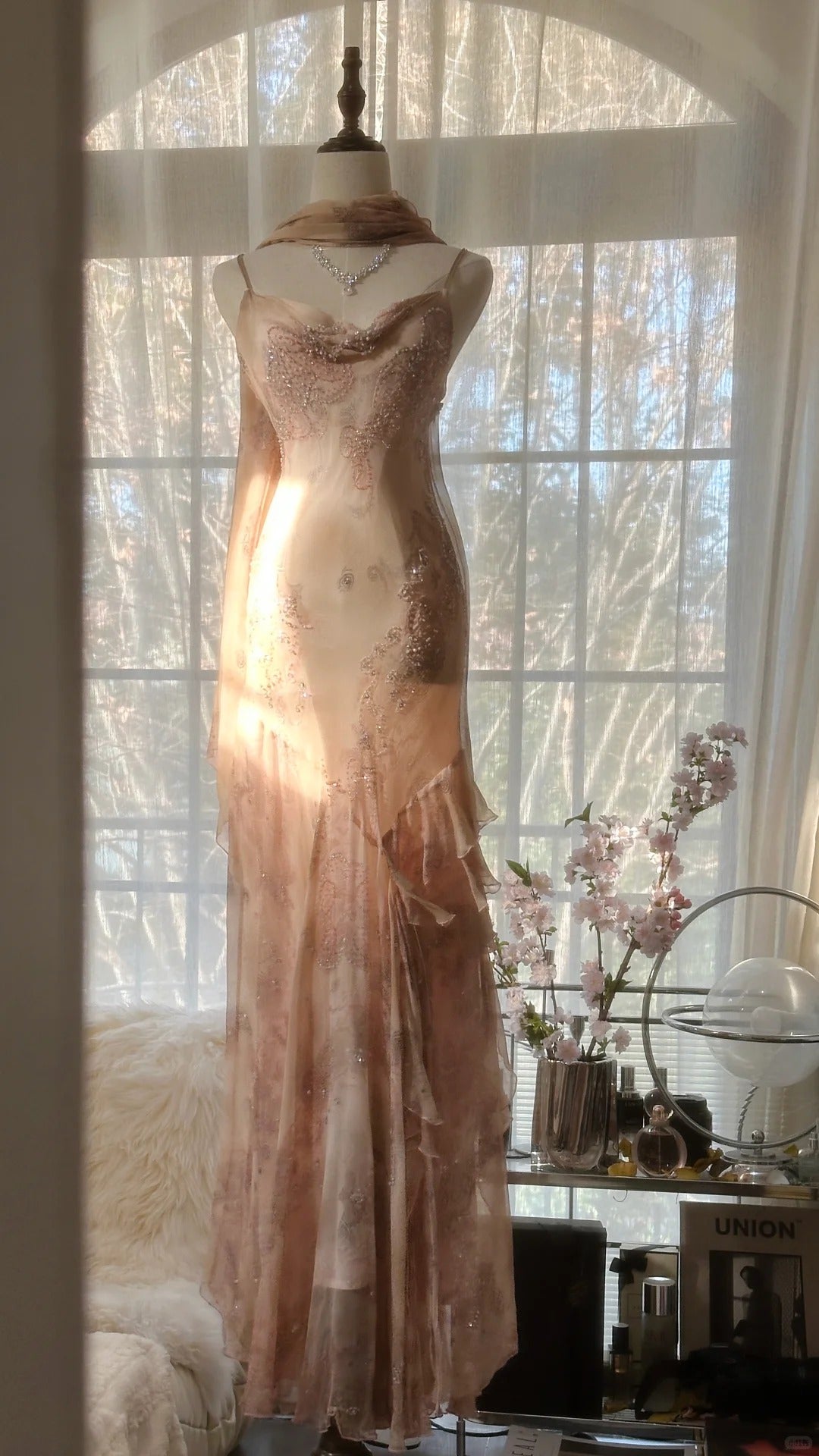 Cute Pink Shoulder Strap Flowing Ribbon Chiffon Beaded Long Prom Dresses