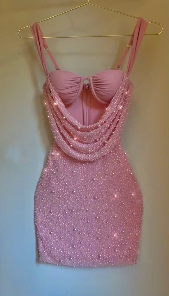 Cute Pink Suspender Hollow Beaded Hip-Hugging 17Th Birthday Homecoming Dresses