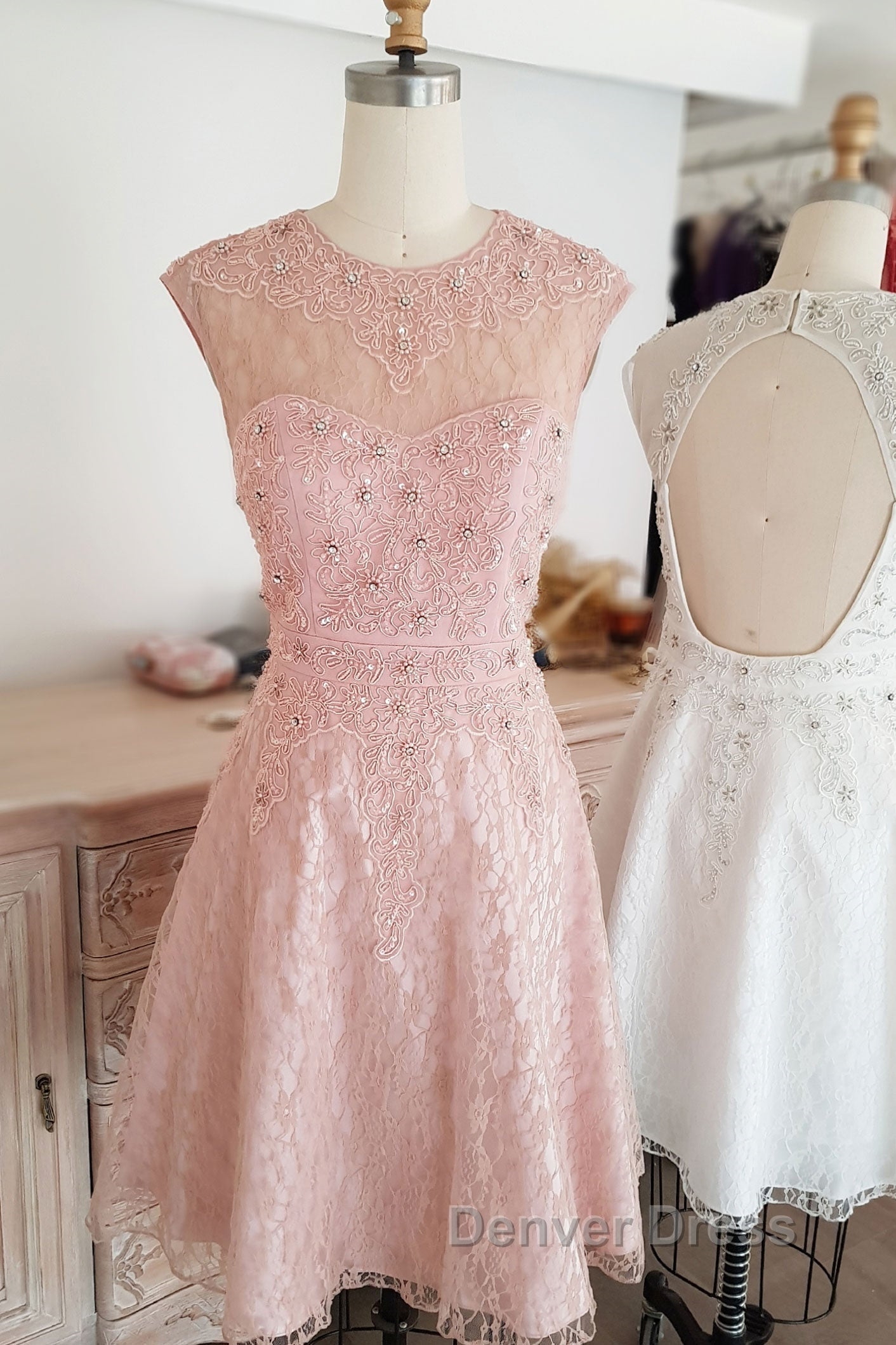 Cute round neck tulle lace short prom Dress lace bridesmaid Dresses Secondary image