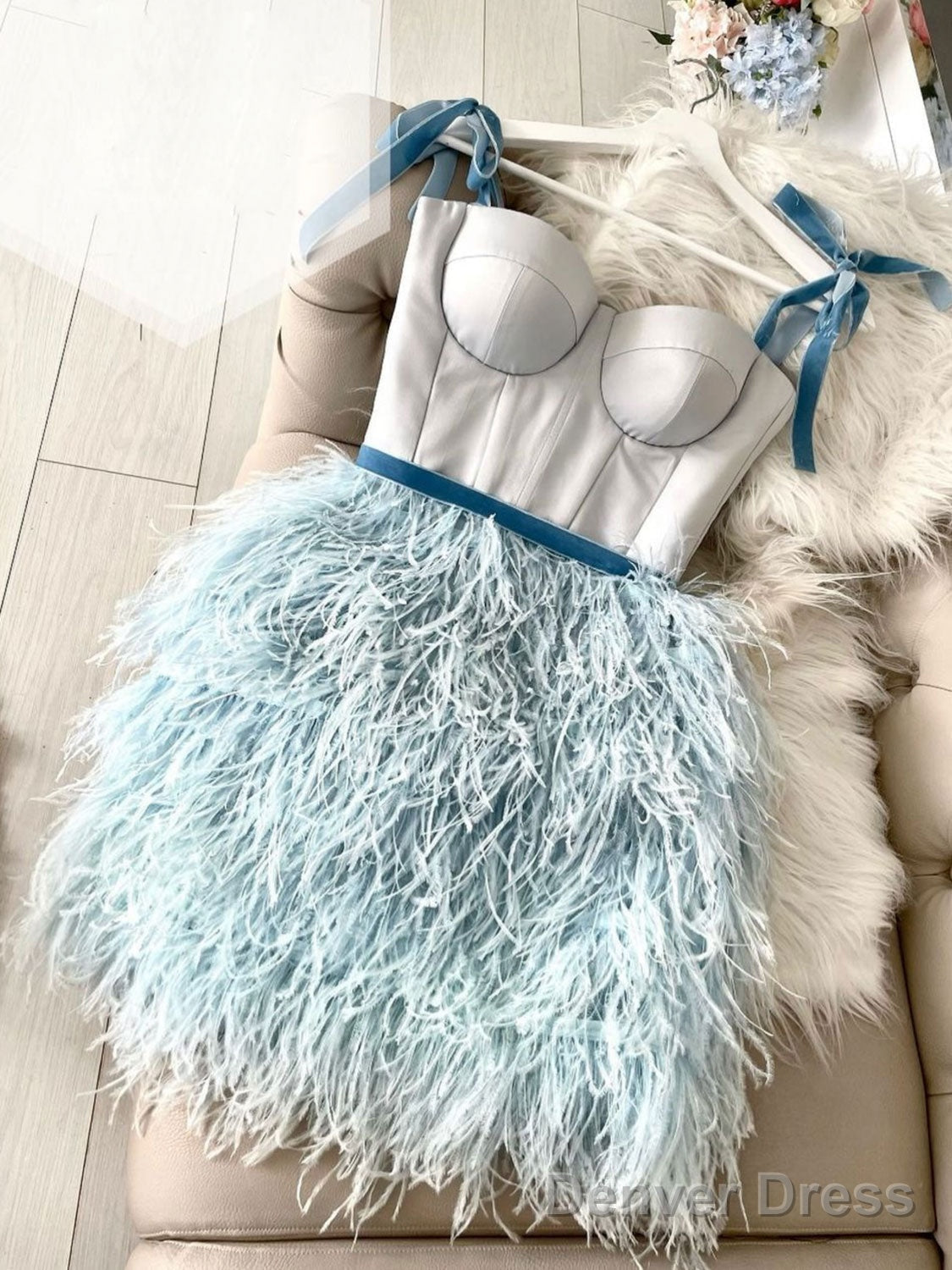 Cute Sweetheart Feather Short Prom Dress Unique Homecoming Dresses Main image