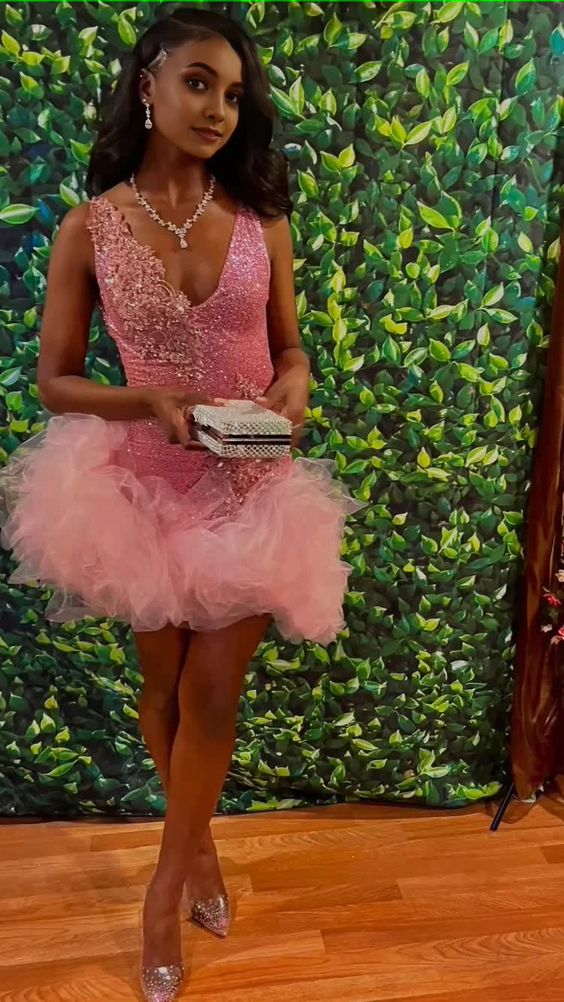 Cute V Neck Pink Short Homecoming Dresses Tulle Ruffles Pink Birthday Outfit Dresses