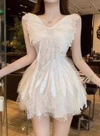 Design White Feather Splicing Polka Dot Princess Puffy Birthday Dresses Homecoming Dresses