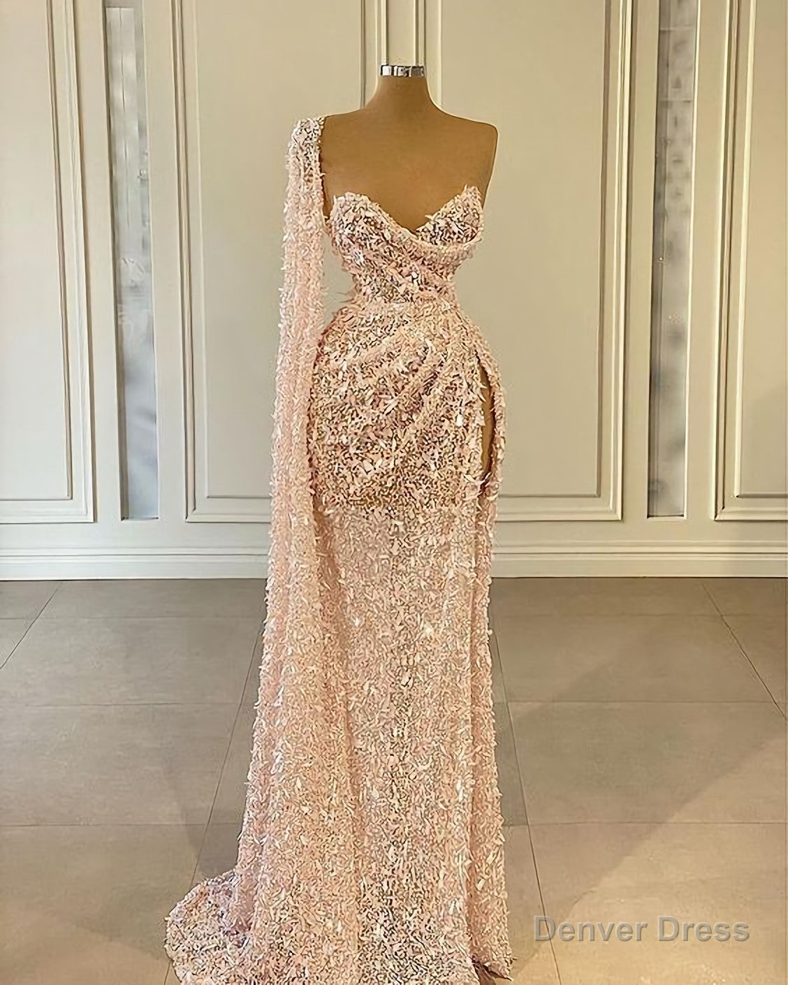 Pink Long Prom Dress Main image