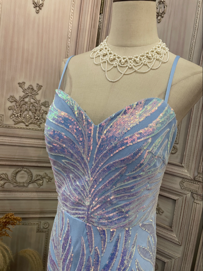 Dreamy Light Blue Ombre Mermaid Spaghetti Strap Iridescent Sequin Train Prom Dresses Evening Dresses