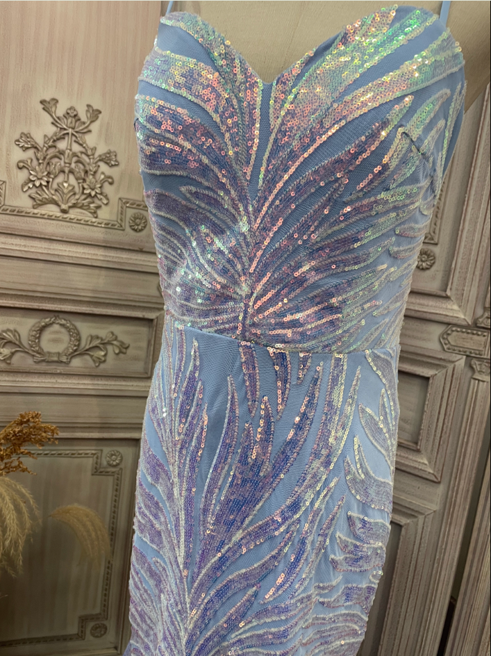 Dreamy Light Blue Ombre Mermaid Spaghetti Strap Iridescent Sequin Train Prom Dresses Evening Dresses