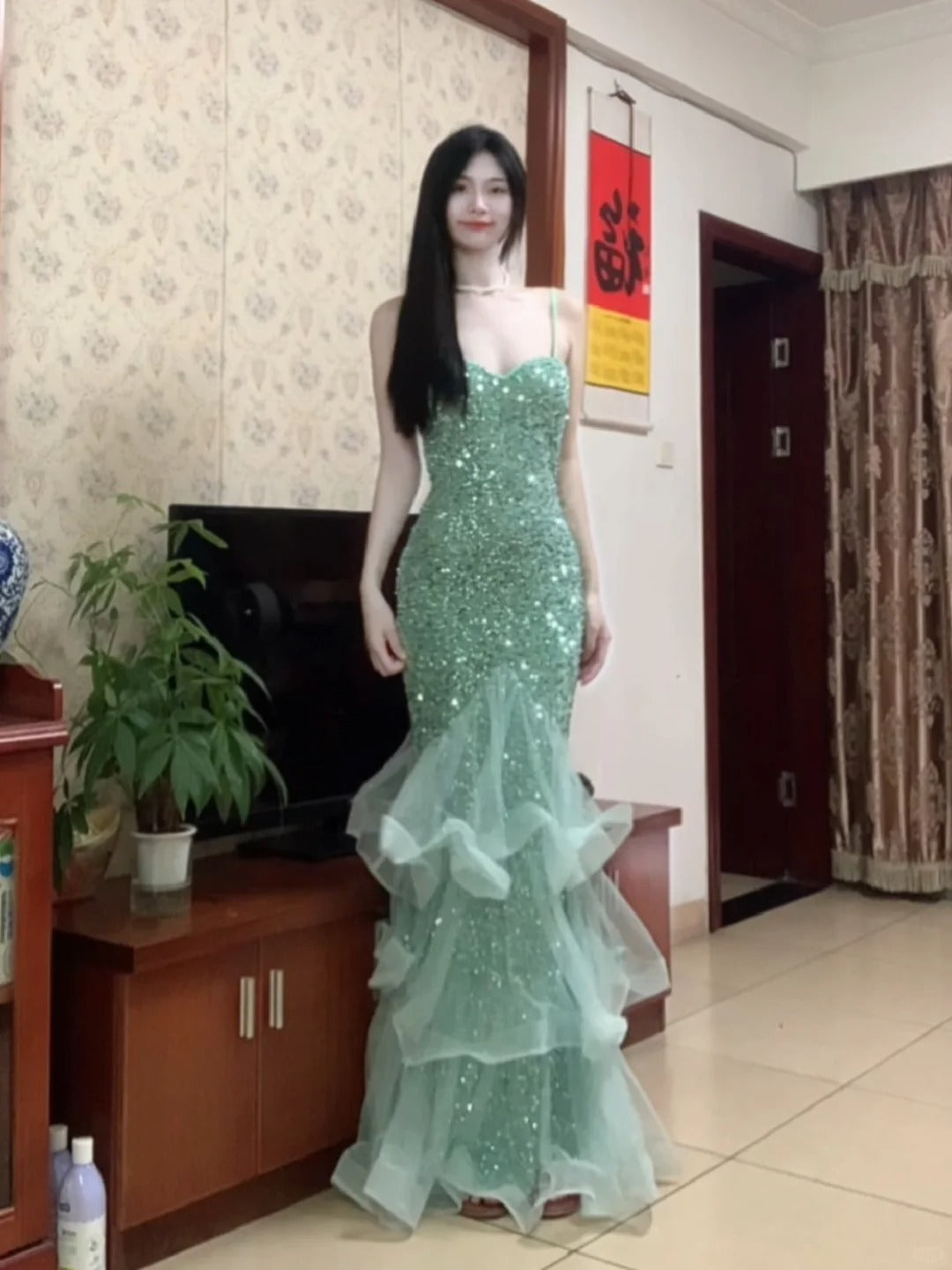 Dreamy Princess Mint Green Mermaid Spaghetti Strap Backless Sequined Long Prom Dresses Evening Dresses
