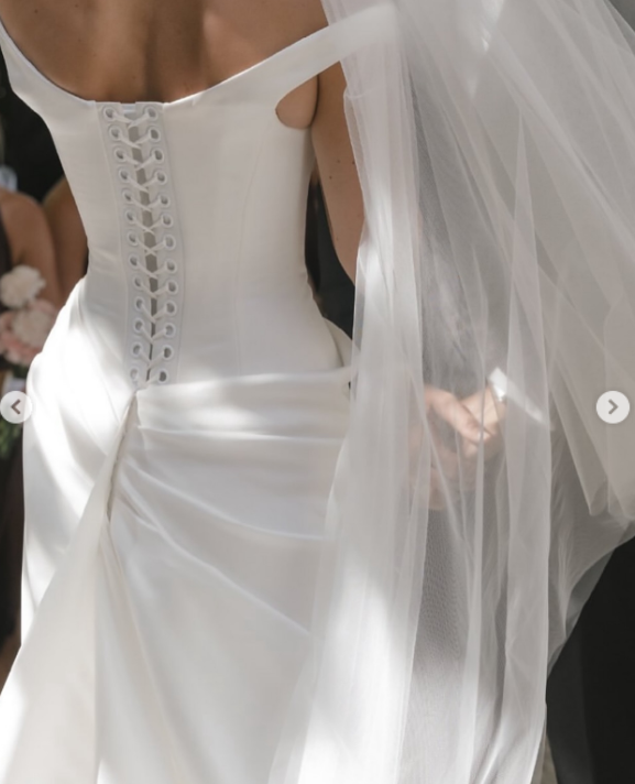 Dreamy Wedding Dress Sheath Off The Shoulder White Satin Summer Long Wedding Dresses Bridal Gown