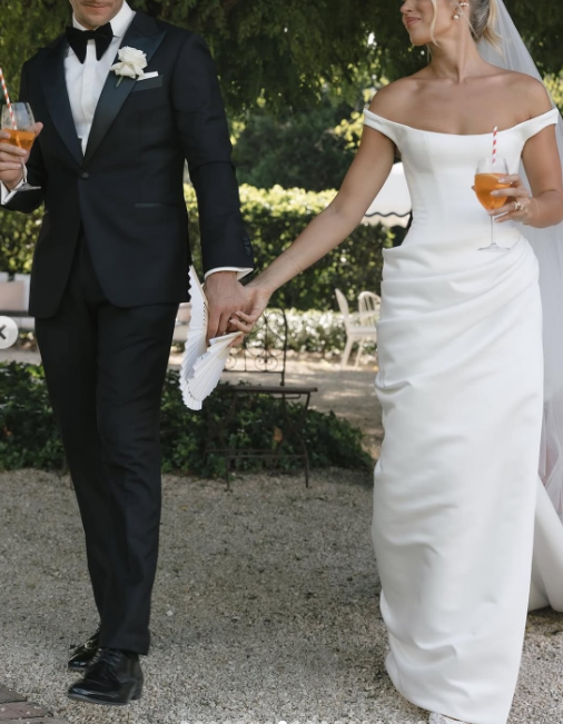 Dreamy Wedding Dress Sheath Off The Shoulder White Satin Summer Long Wedding Dresses Bridal Gown