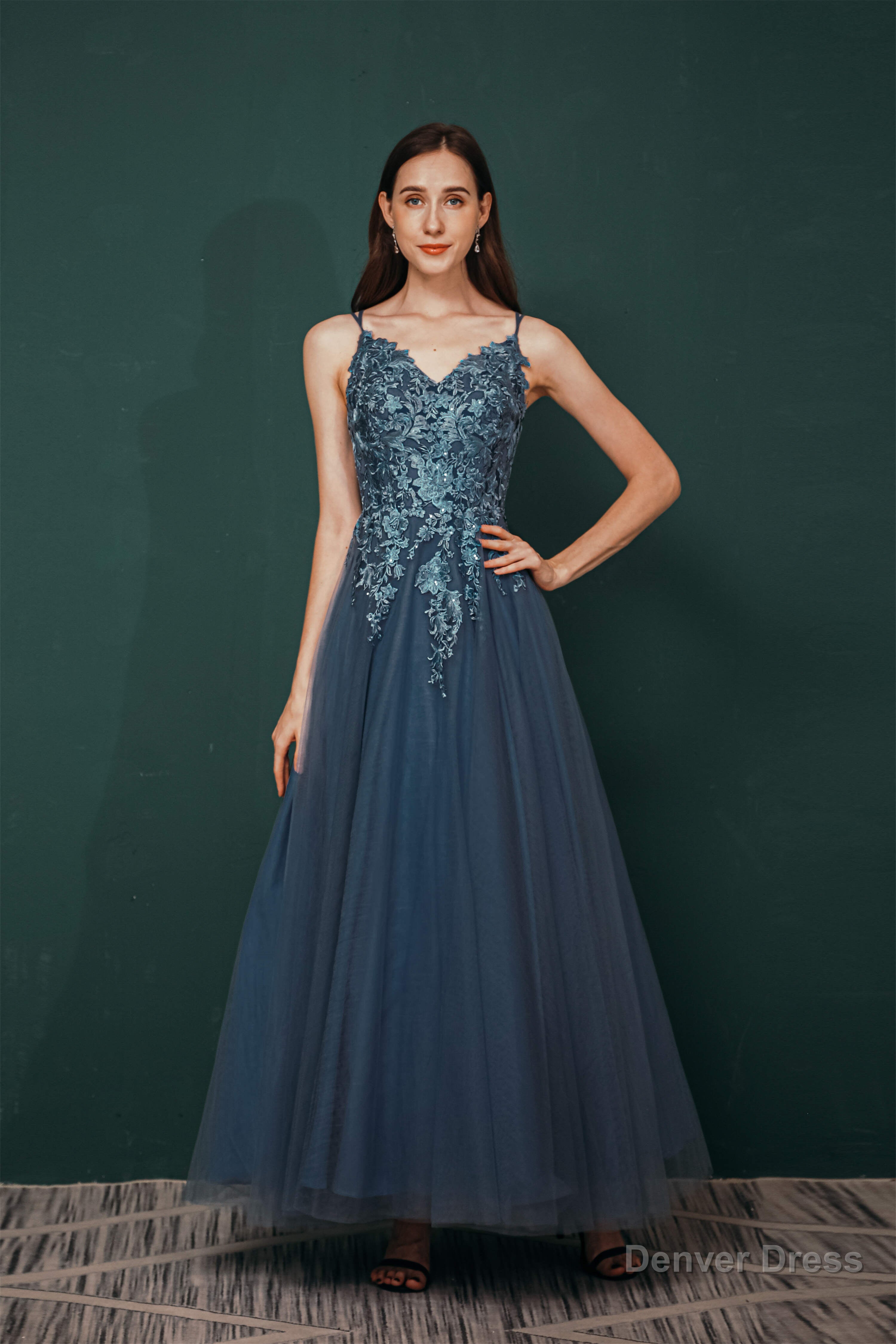 Dusty Blue Tulle A-line Low back Spaghetti strap Prom Dresses Secondary image