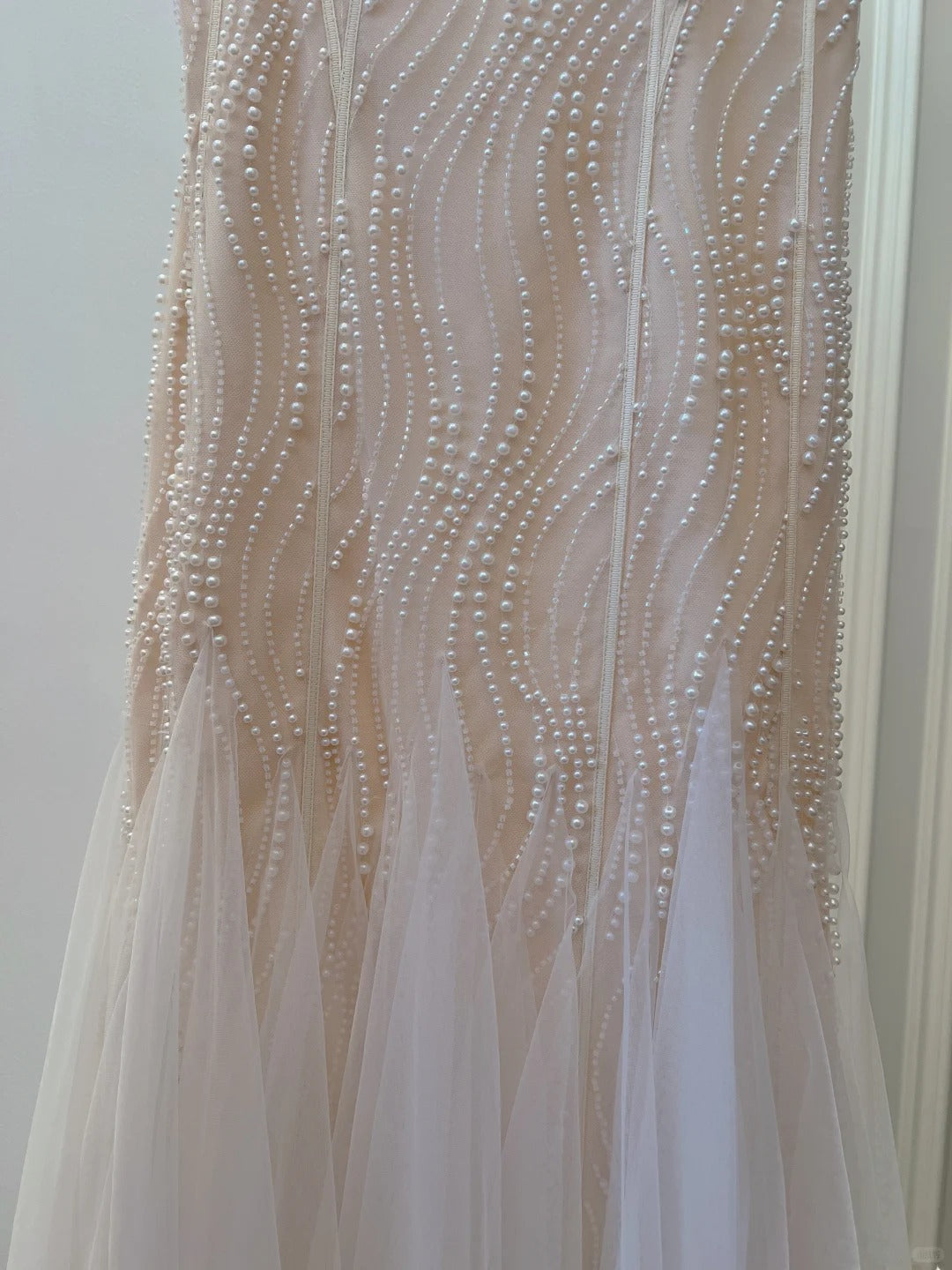 Elegant A-Line Strap Pearl Tulle Long Prom Dresses Evening Dresses