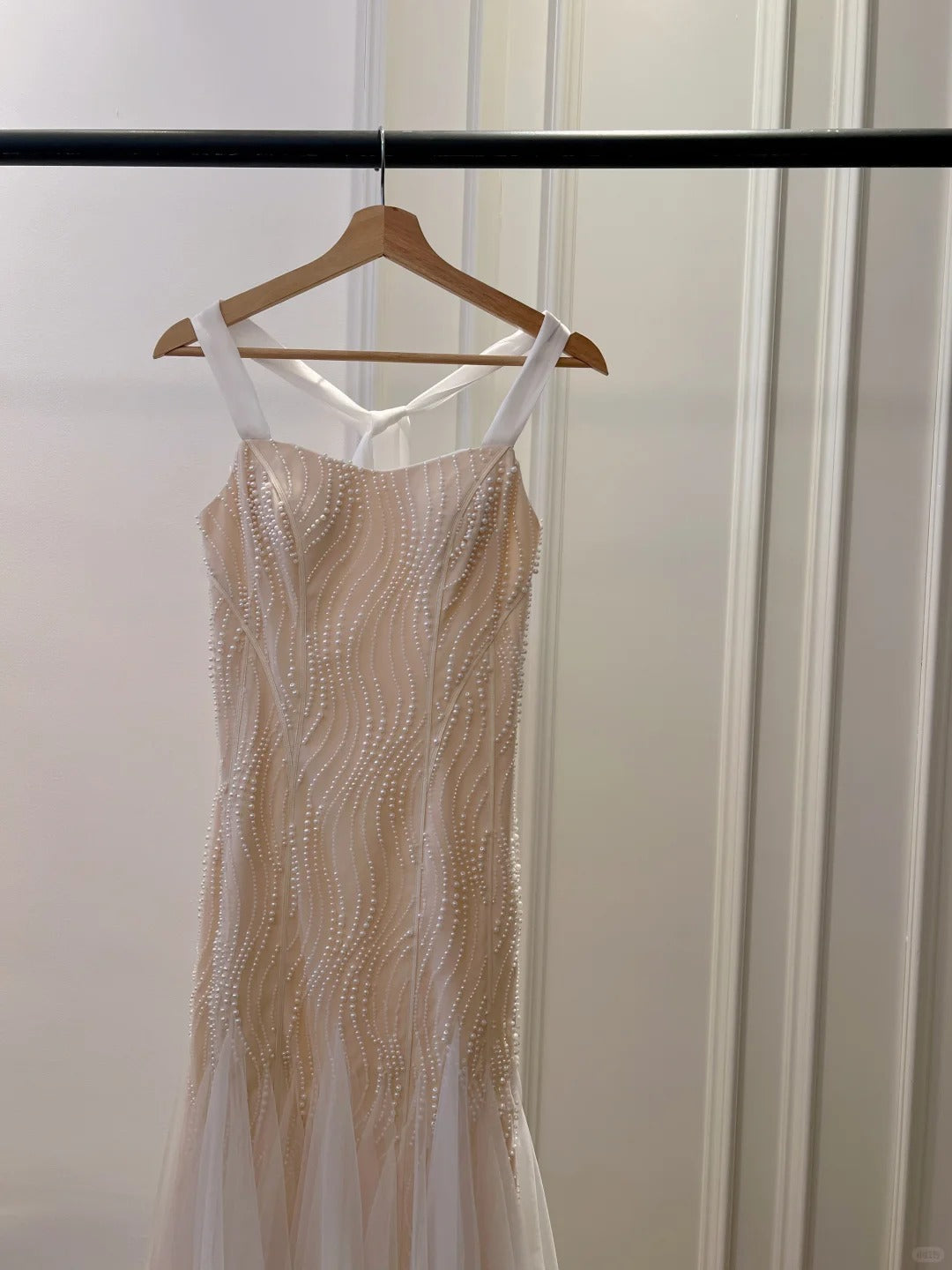 Elegant A-Line Strap Pearl Tulle Long Prom Dresses Evening Dresses
