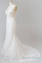 Elegant Appliques V Neck Sheath Wedding Dresses