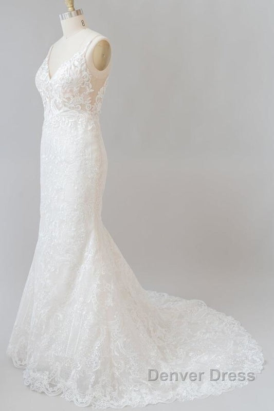 Elegant Appliques V Neck Sheath Wedding Dresses