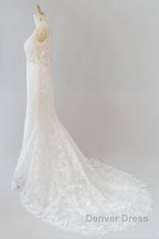 Elegant Appliques V Neck Sheath Wedding Dresses