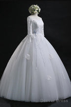Elegant Ball Gown Bateau Long Tulle Wedding Dress With Lace