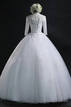Elegant Ball Gowns Bateau Long Tulle Wedding Dresses With Lace