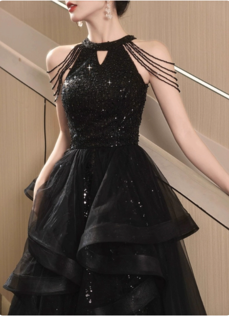 Elegant Black A-Line Halter Neck Chain Sequined Tulle Long Prom Dresses Evening Dresses Secondary image