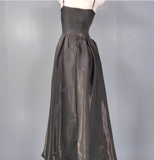 Elegant Black A-Line Spaghetti Strap Satin Long Prom Dresses Evening Dresses