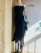 Elegant Black Irregular Pleated Halter Satin Prom Dresses Evening Dresses