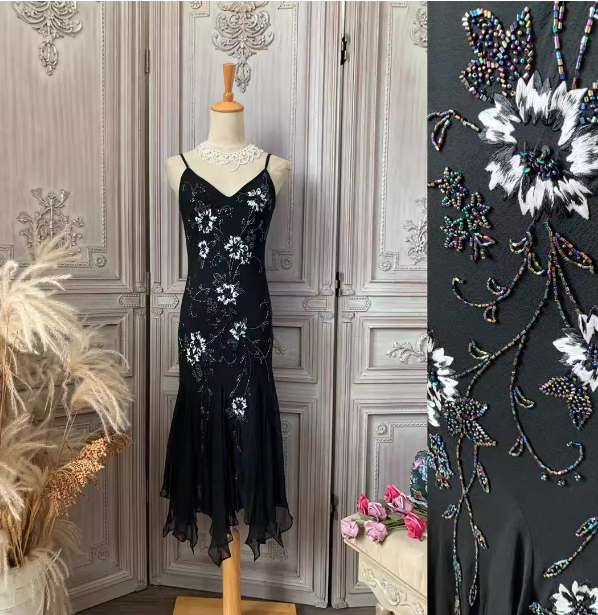 Elegant Black Mermaid Spaghetti Strap V-Neck Beaded Chiffon Long Prom Dresses Evening Dresses