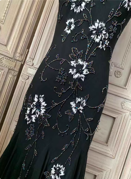 Elegant Black Mermaid Spaghetti Strap V-Neck Beaded Chiffon Long Prom Dresses Evening Dresses