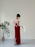 Elegant Burgundy Fitted Halter Neck Deep V-Neck Satin Long Prom Evening Dresses