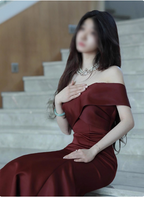Elegant Burgundy Mermaid Off-The-Shoulder Satin Long Prom Dresses Evening Dresses