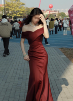 Elegant Burgundy Mermaid Off-The-Shoulder Satin Long Prom Dresses Evening Dresses