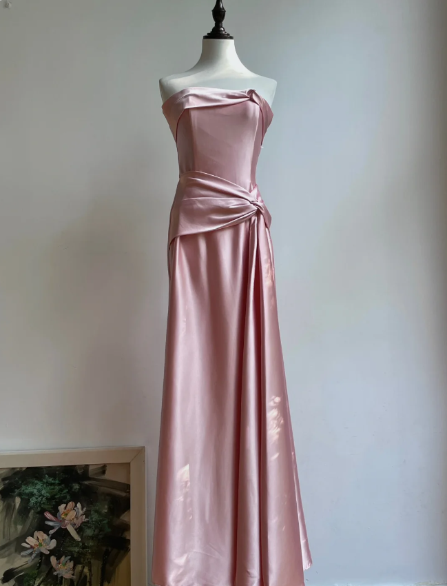 Elegant Champagne A-Line Strapless Twisted Satin Long Prom Dresses Evening Dresses Bridesmaid Dresses