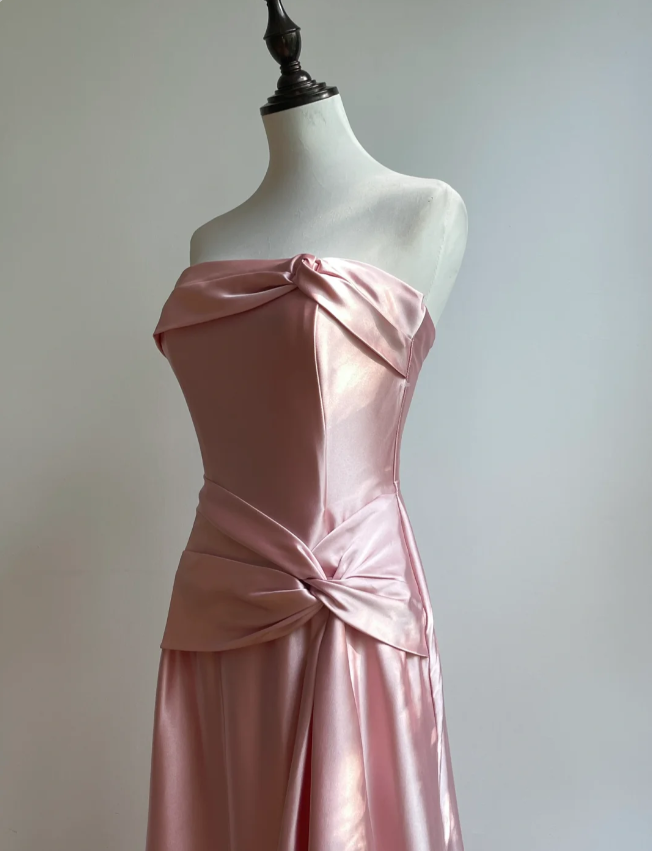Elegant Champagne A-Line Strapless Twisted Satin Long Prom Dresses Evening Dresses Bridesmaid Dresses