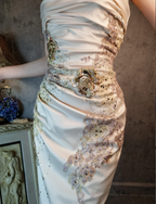 Elegant Champagne Fitted Spaghetti Strap Beaded Embroidered Satin Prom Dresses Evening Dresses
