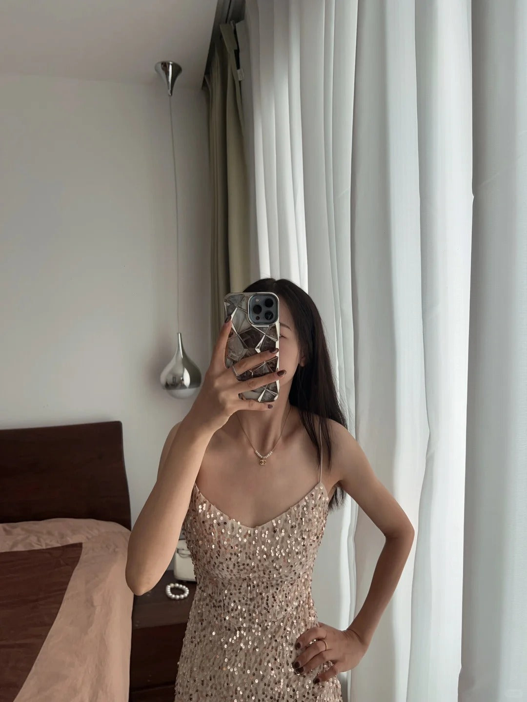 Elegant Champagne Gold Mermaid Halter V-Neck Sequined Long Prom Dresses Evening Dresses