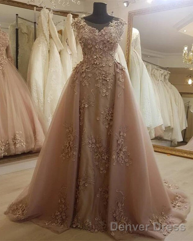 Elegant Champagne Lace Mermaid Prom Gown