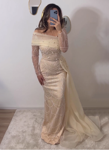 Elegant Champagne Mermaid Long Sleeve Pearl Tulle Train Prom Dresses Evening Dresses Main image