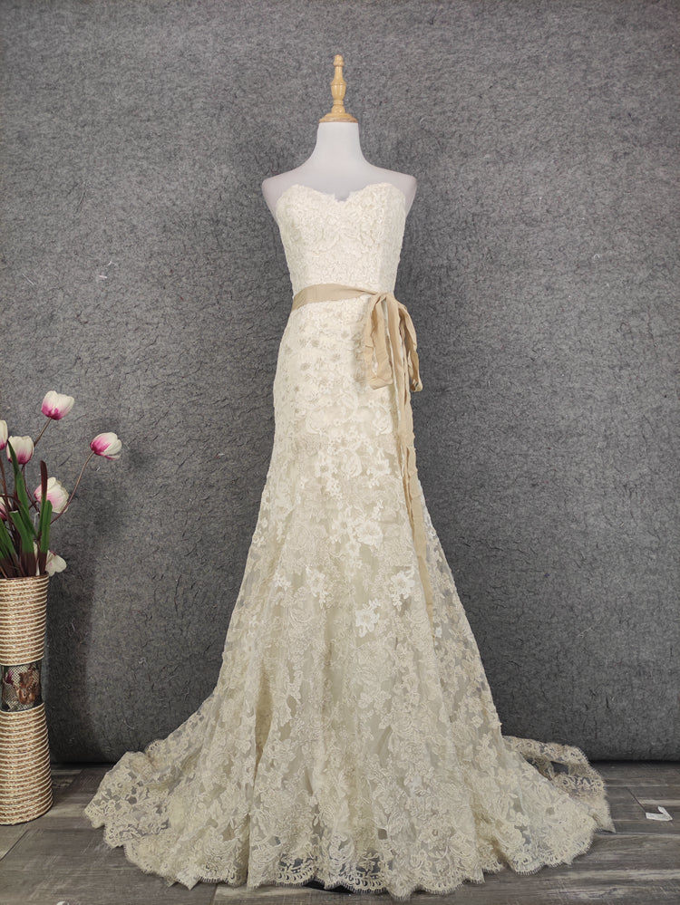 Elegant Champagne Off-White Sweetheart Neck Lace Train Prom Dresses Evening Dresses Main image