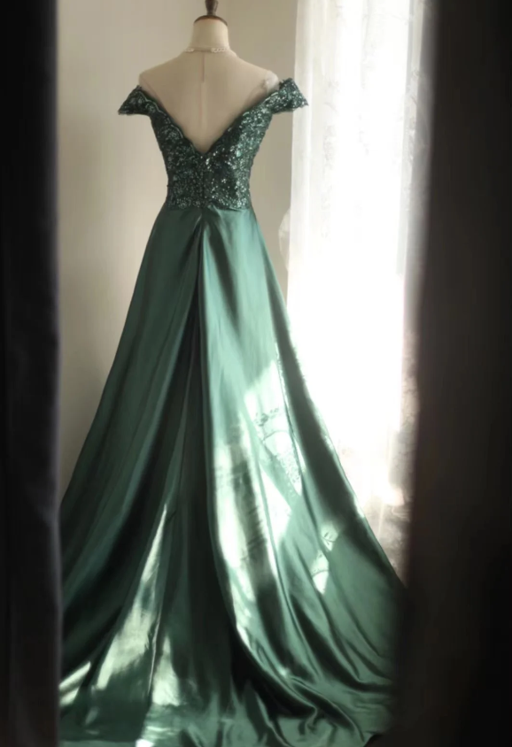 Elegant Dark Green A-Line Off-Shoulder Sequined Satin Long Prom Dresses Evening Dresses