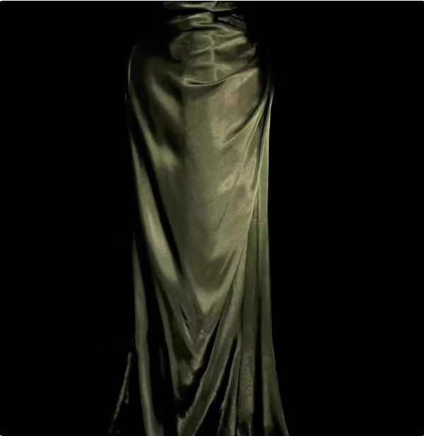 Elegant Dark Green Spaghetti Strap V-Neck Ruched Satin Long Prom Dresses Evening Dresses