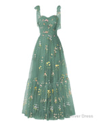 Elegant Embroidery Peacock Prom Dresses Sweetheart Spaghetti Straps A Line Party Dress Long Simple Formal Dress